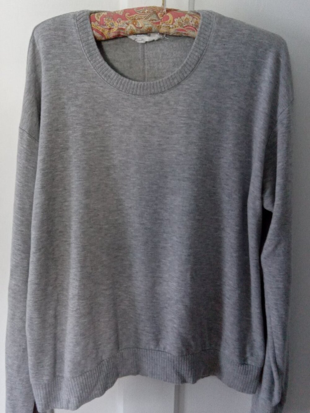 Splendid Collection Women's Sweatshirt.